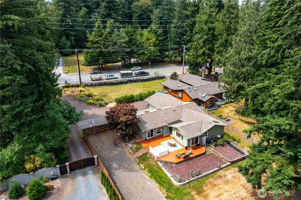 2348 Yew Street Road Bellingham WA 98229