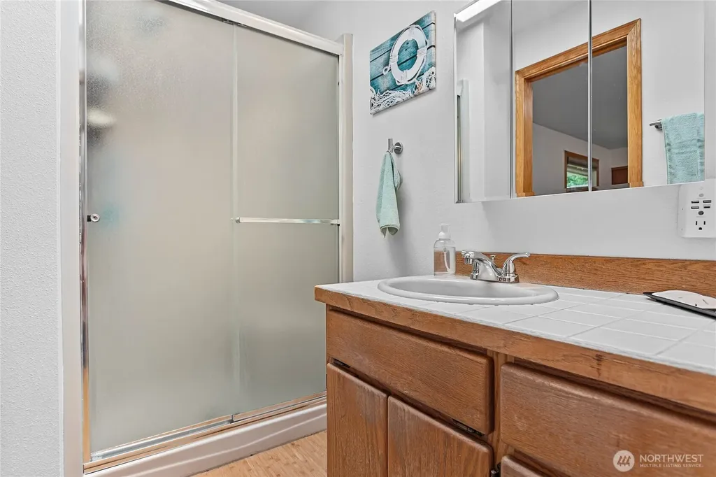 2348 Yew Street Road Bellingham WA 98229