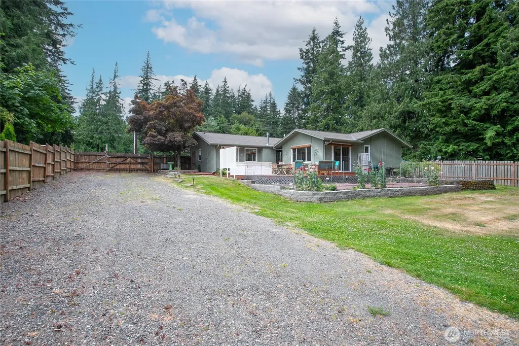 2348 Yew Street Road Bellingham WA 98229
