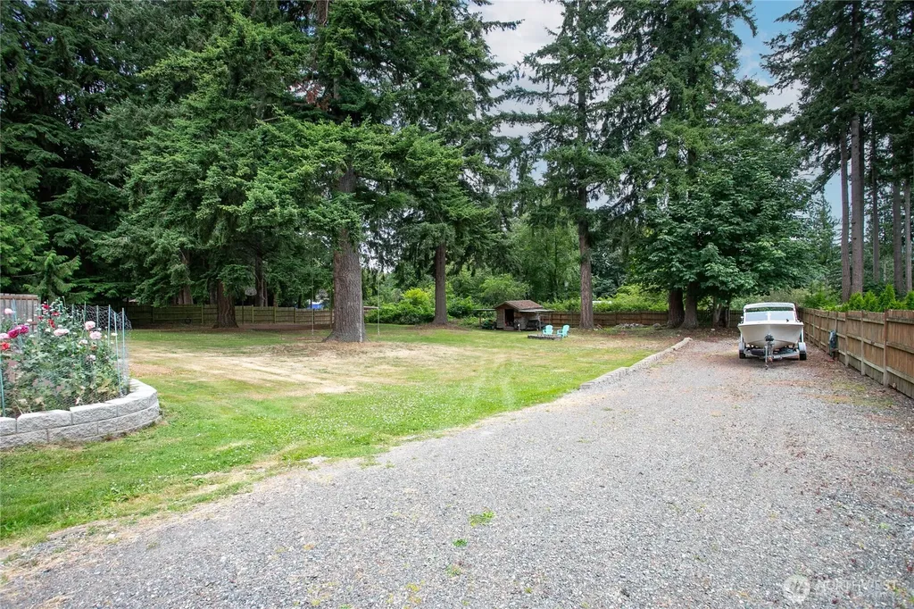 2348 Yew Street Road Bellingham WA 98229