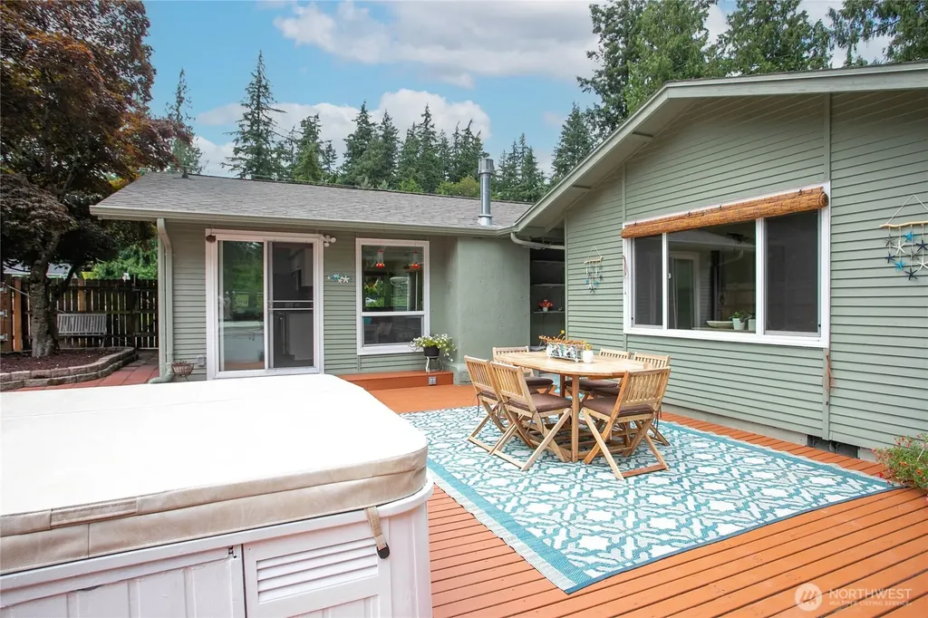 2348 Yew Street Road Bellingham WA 98229