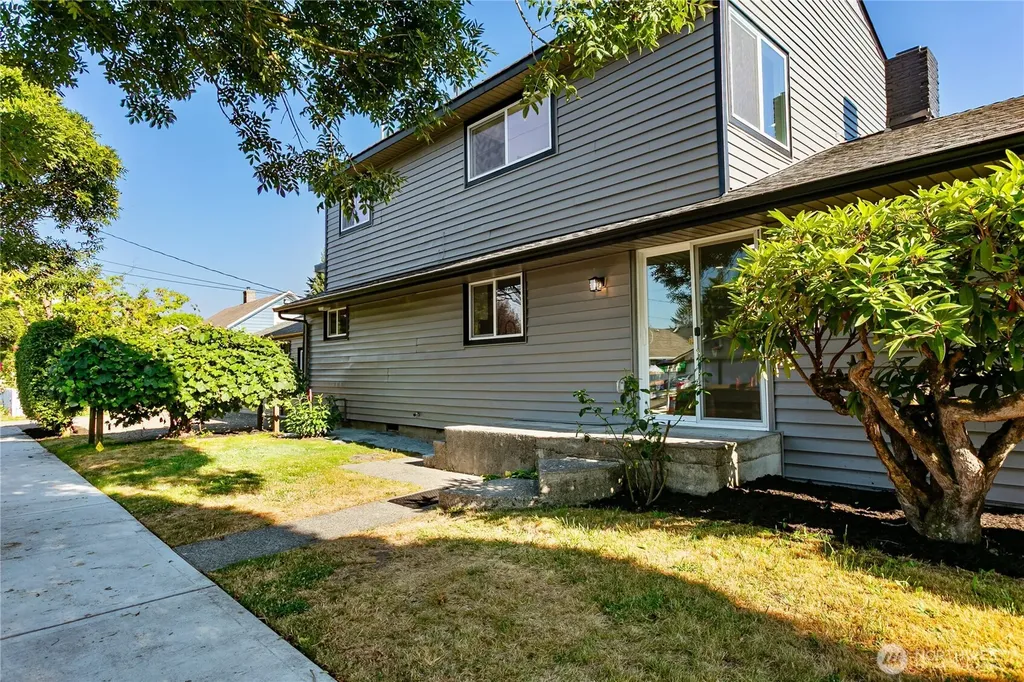 1319 Wood Avenue Sumner WA 98390
