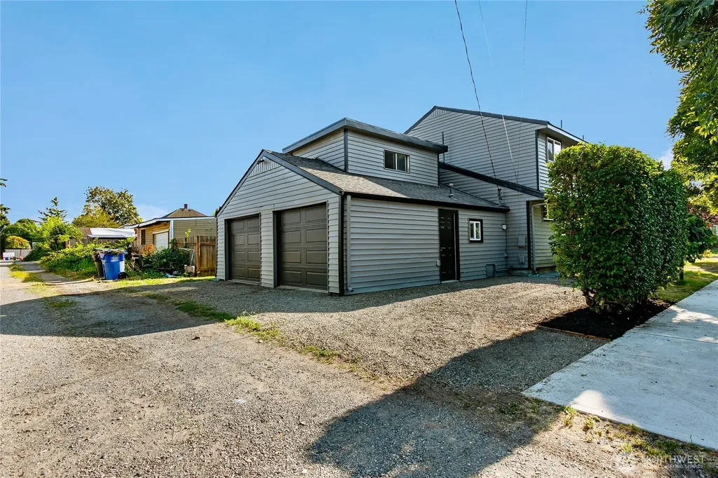 1319 Wood Avenue Sumner WA 98390