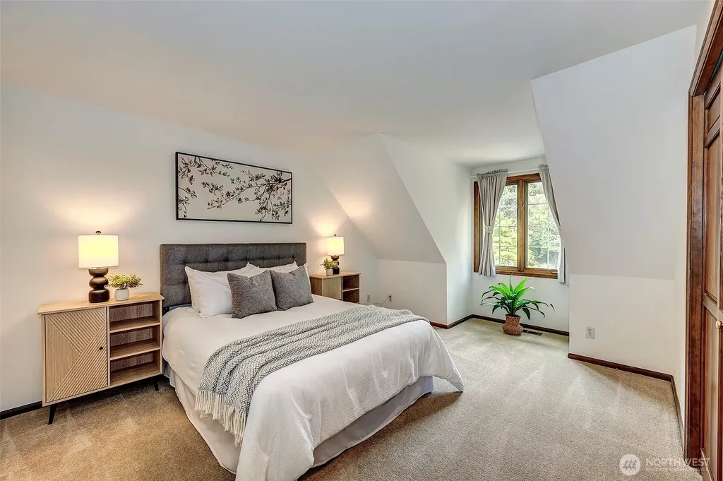 14520 186th Place NE Woodinville WA 98072