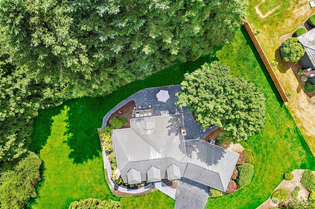 14520 186th Place NE Woodinville WA 98072