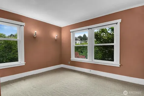 910 11th Avenue E Seattle WA 98102