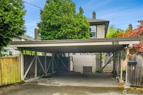 910 11th Avenue E Seattle WA 98102
