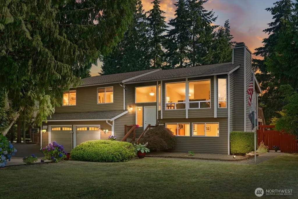 1018 154th Place SW Lynnwood WA 98037