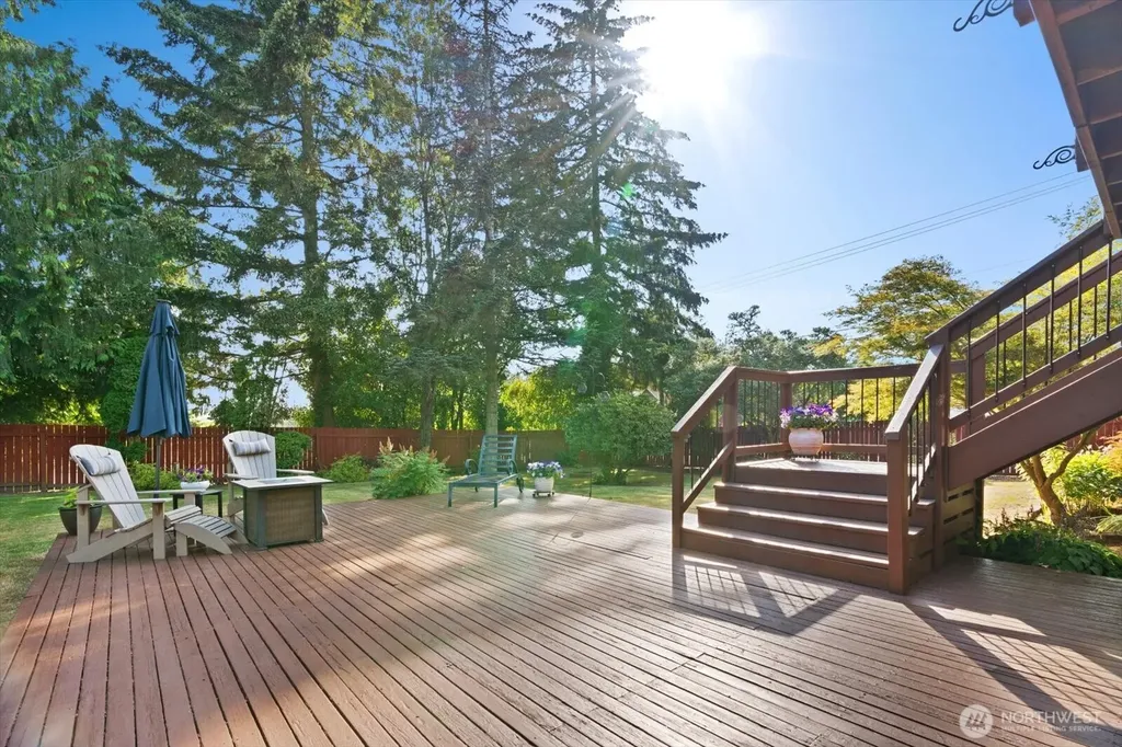 1018 154th Place SW Lynnwood WA 98037