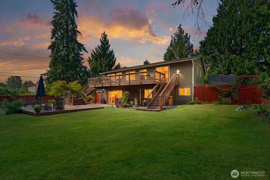 1018 154th Place SW Lynnwood WA 98037
