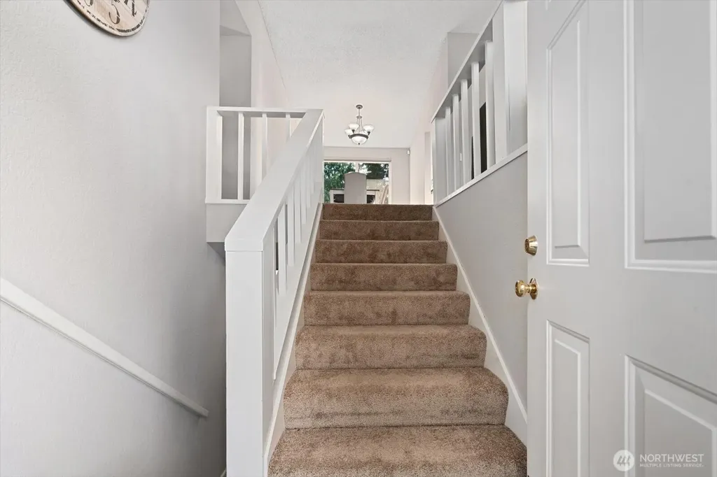 1018 154th Place SW Lynnwood WA 98037