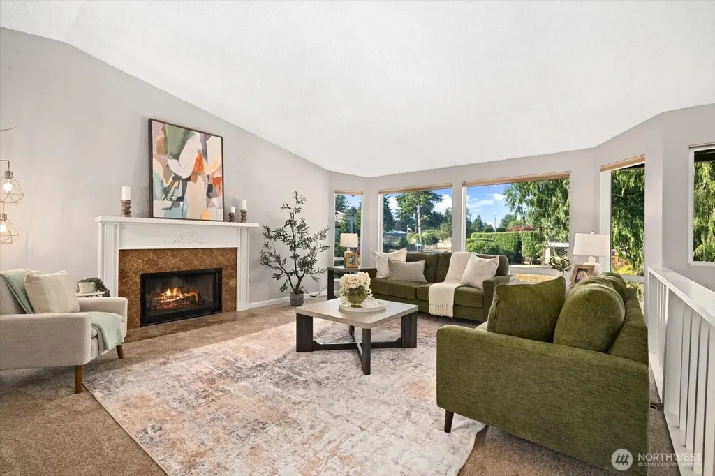 1018 154th Place SW Lynnwood WA 98037