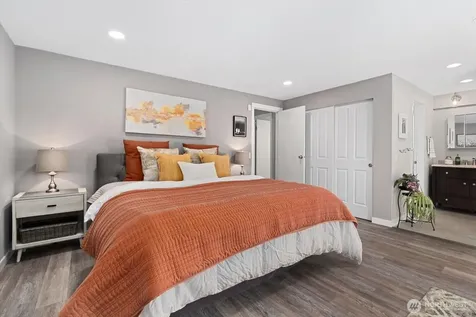 1018 154th Place SW Lynnwood WA 98037