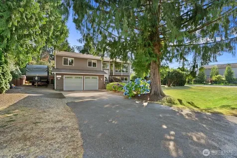 1018 154th Place SW Lynnwood WA 98037
