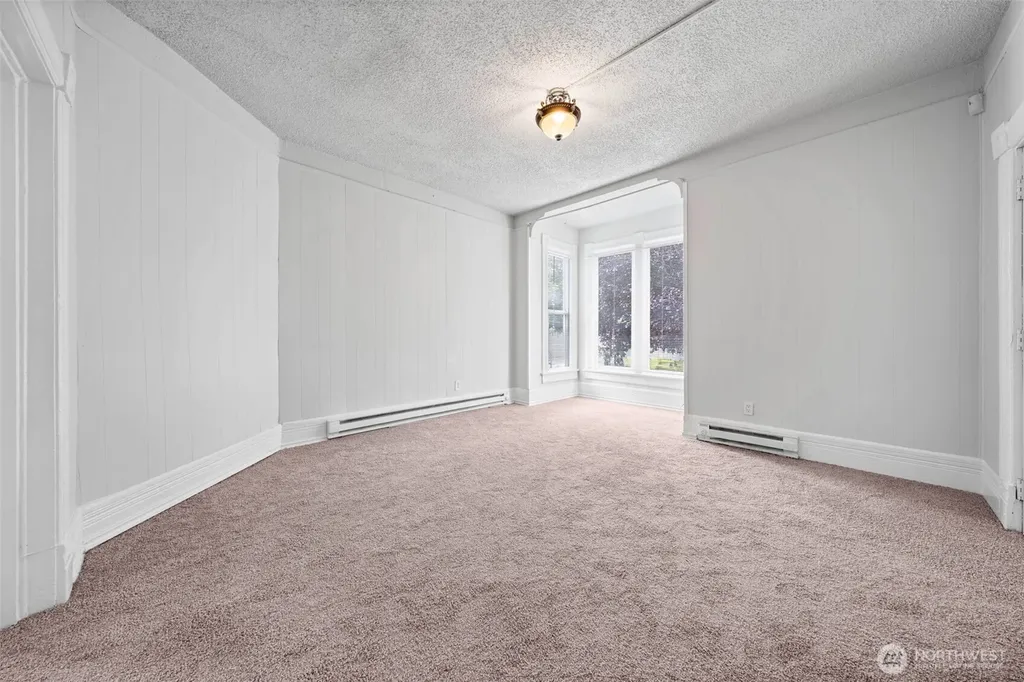 1214 S 8th Street Tacoma WA 98405