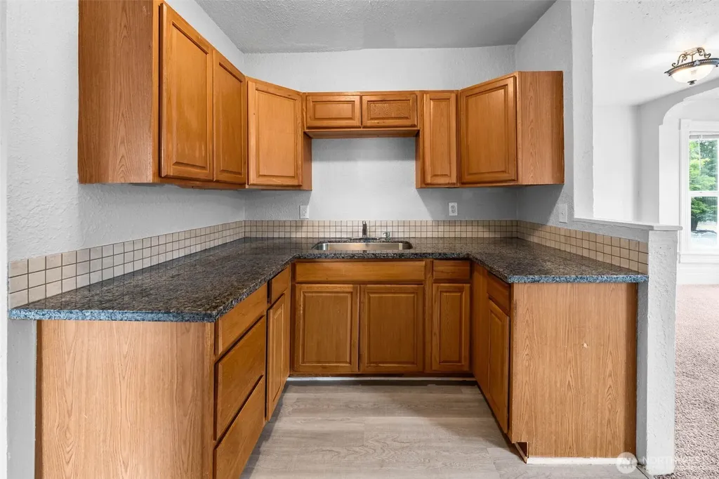 1214 S 8th Street Tacoma WA 98405