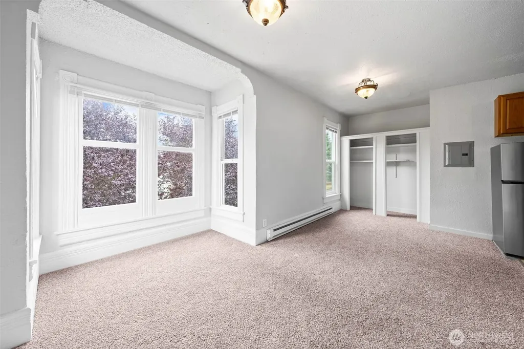 1214 S 8th Street Tacoma WA 98405