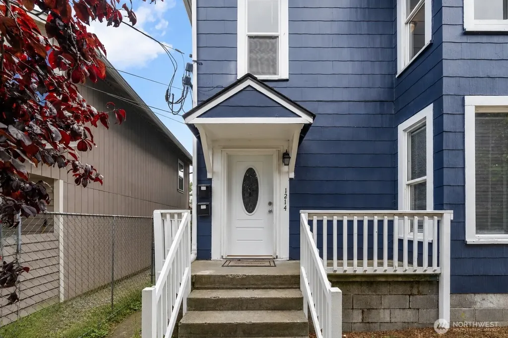 1214 S 8th Street Tacoma WA 98405