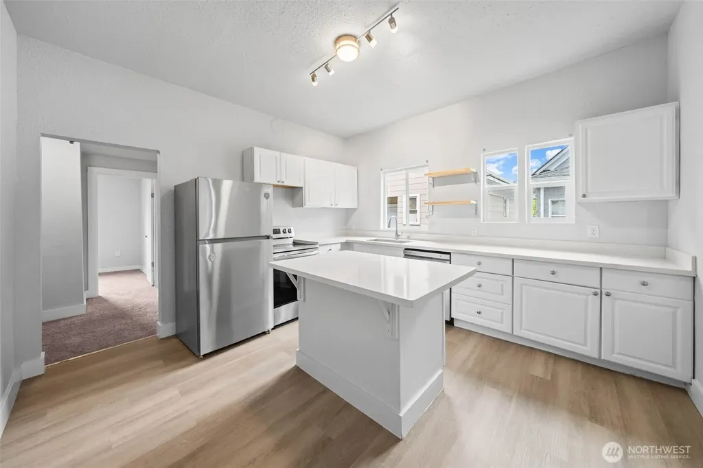 1214 S 8th Street Tacoma WA 98405