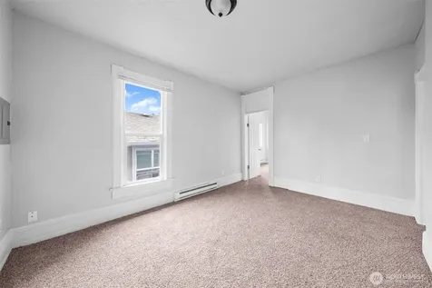 1214 S 8th Street Tacoma WA 98405