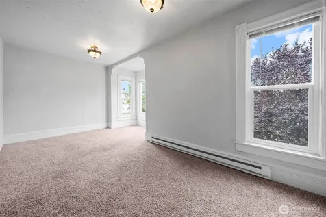 1214 S 8th Street Tacoma WA 98405