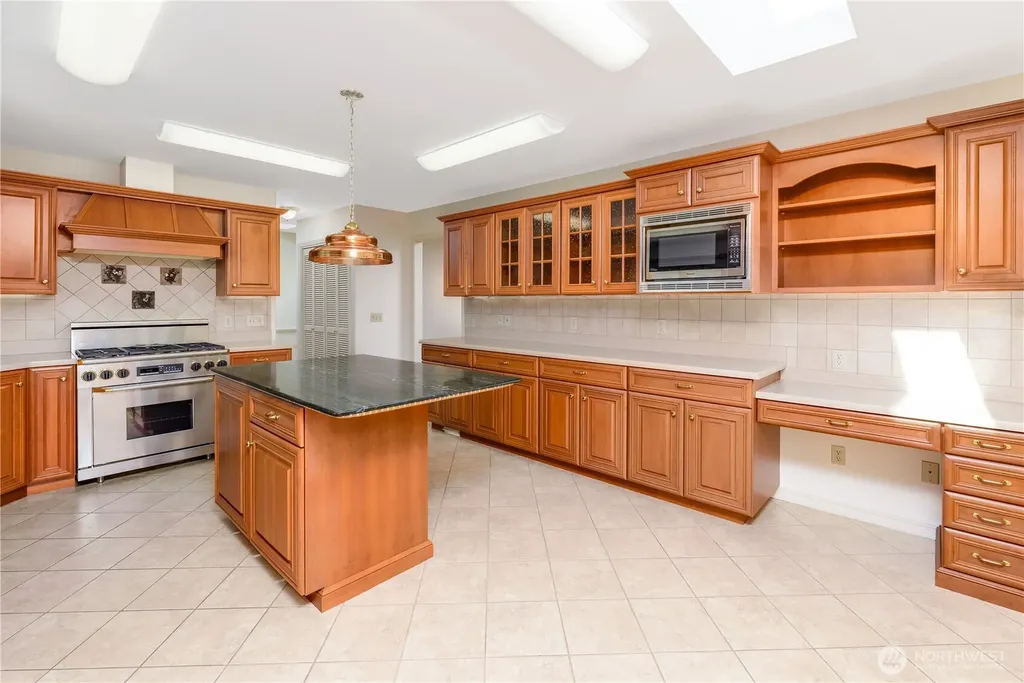 150 Sundial Loop Sequim WA 98382