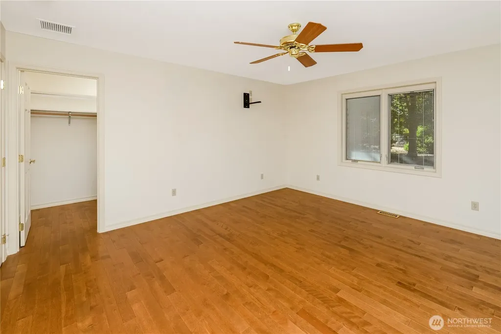 150 Sundial Loop Sequim WA 98382