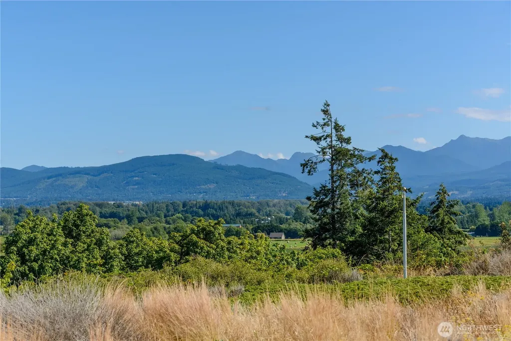 150 Sundial Loop Sequim WA 98382