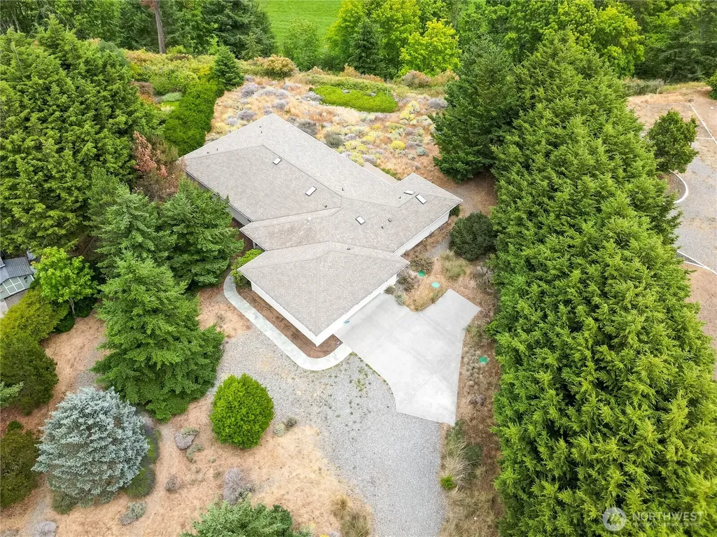150 Sundial Loop Sequim WA 98382