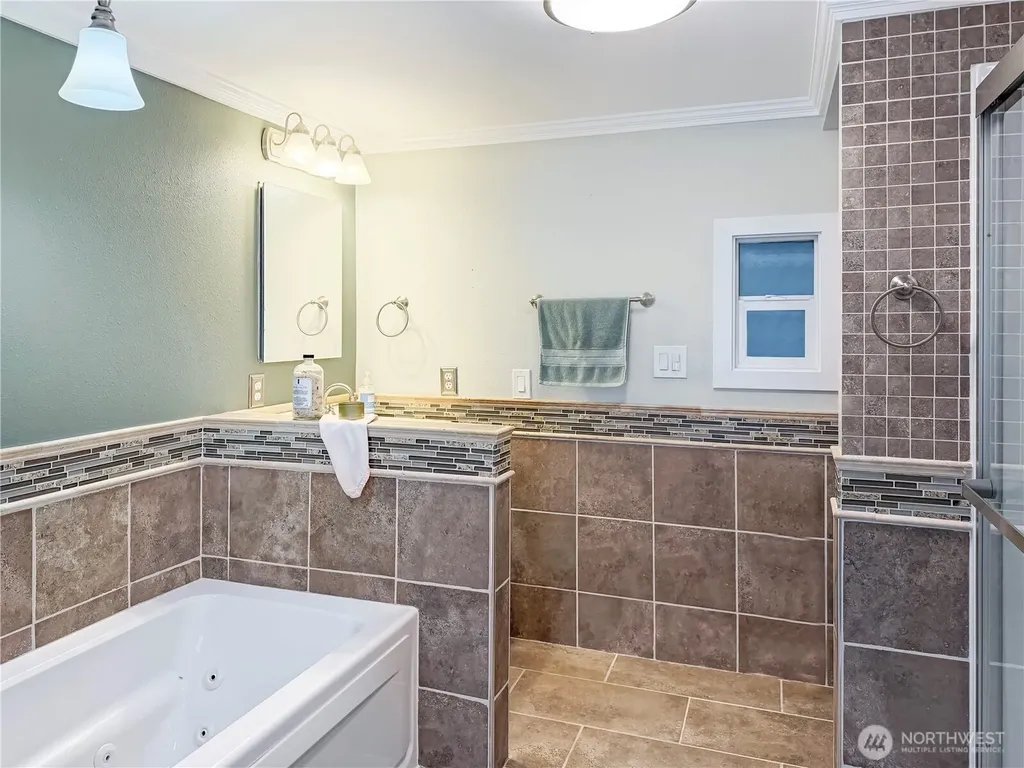 2500 S 370th Street Federal Way WA 98003