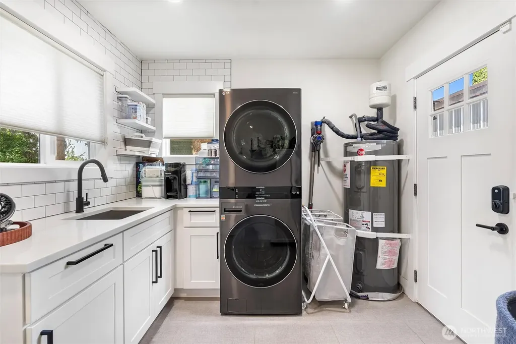 3615 26th Street Everett WA 98201