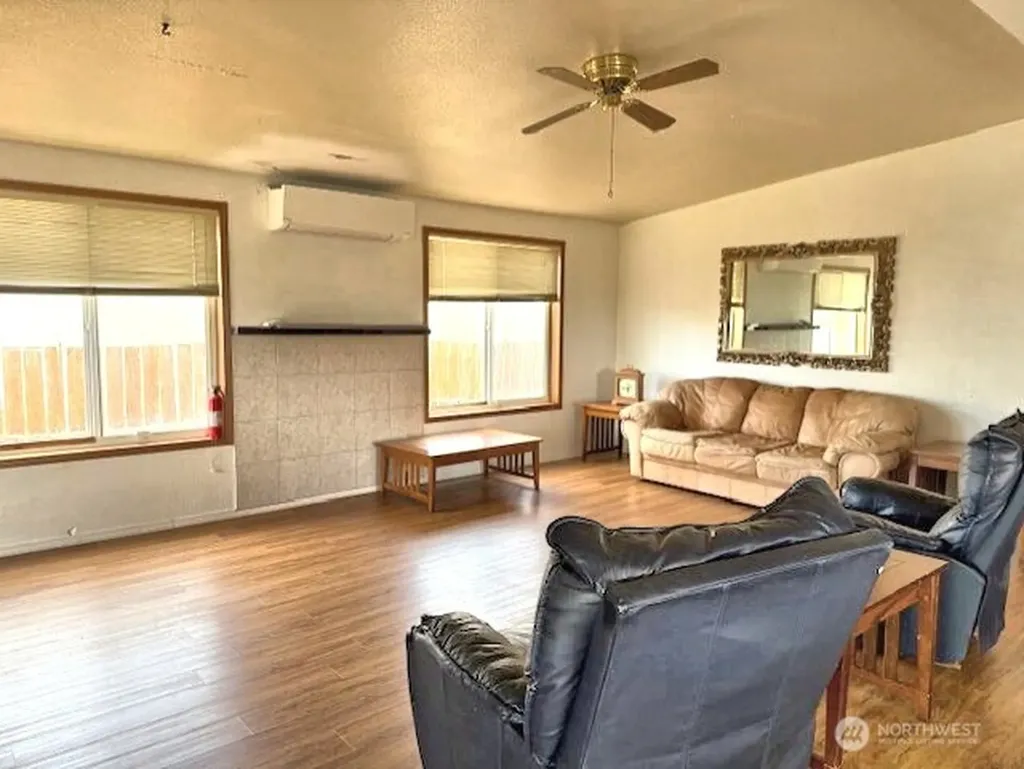 535 Canal Drive NE Ocean Shores WA 98569