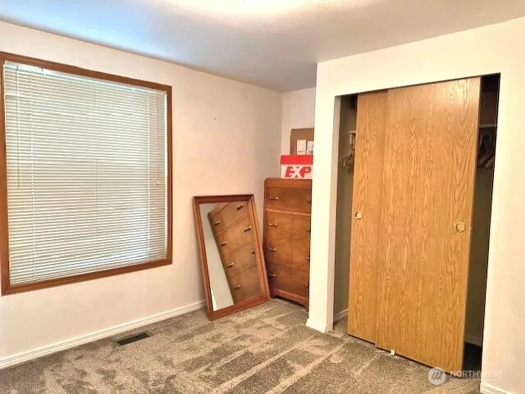 535 Canal Drive NE Ocean Shores WA 98569