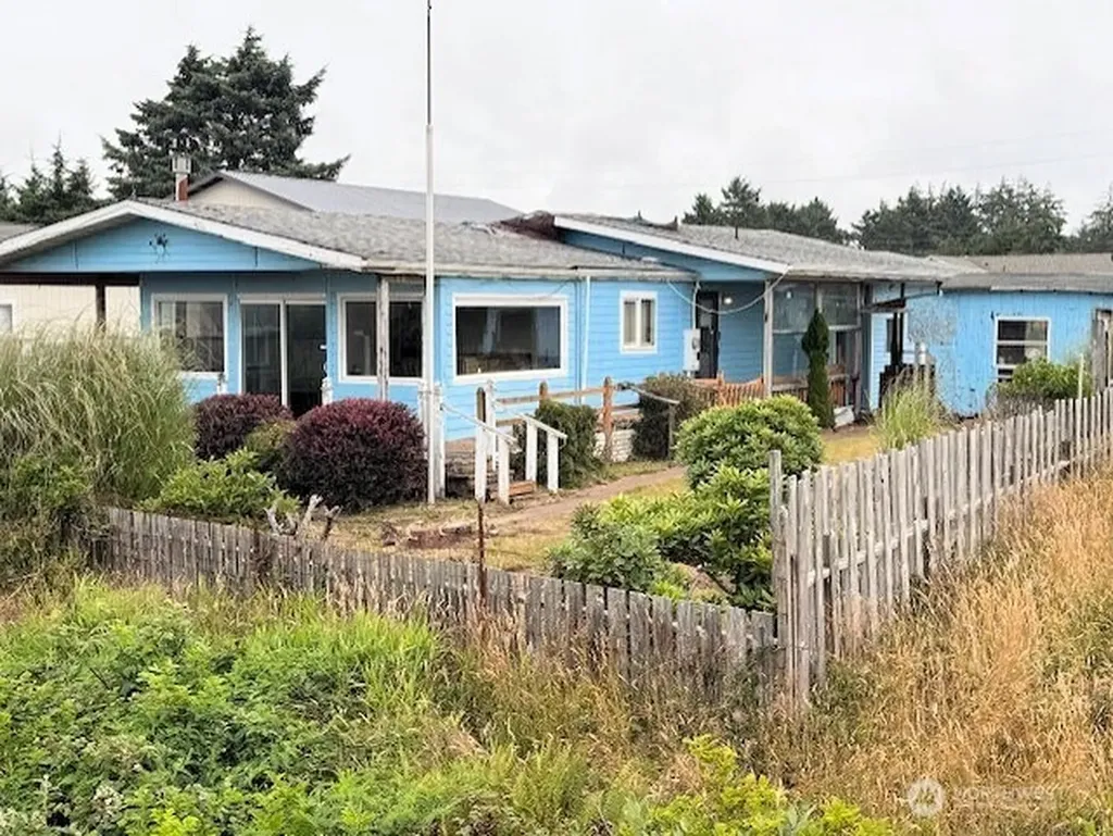 535 Canal Drive NE Ocean Shores WA 98569