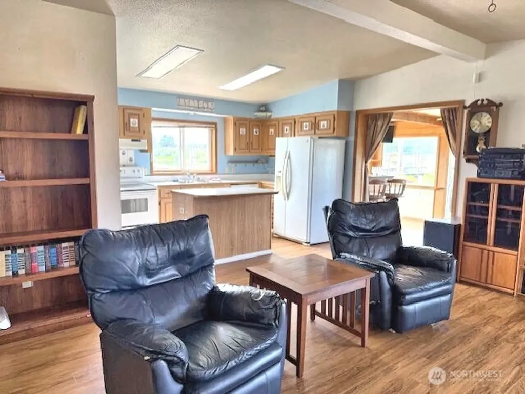 535 Canal Drive NE Ocean Shores WA 98569