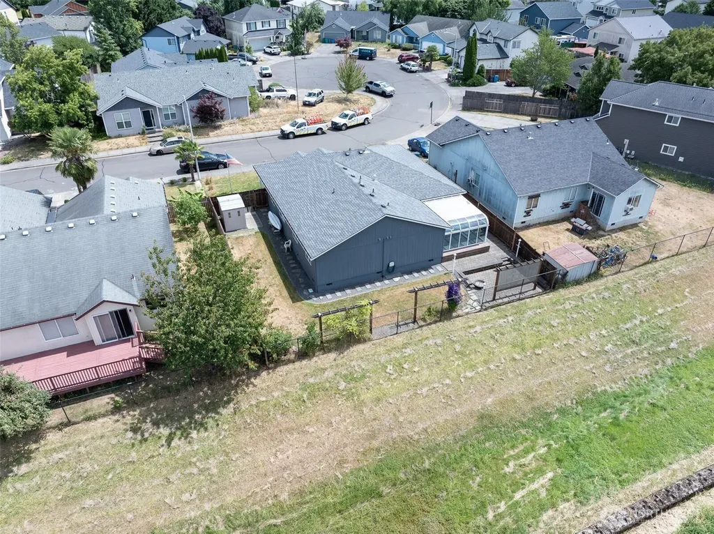 1304 NW 19 Court Battle Ground WA 98604