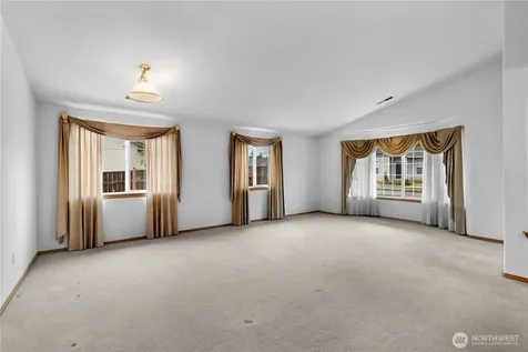 1304 NW 19 Court Battle Ground WA 98604