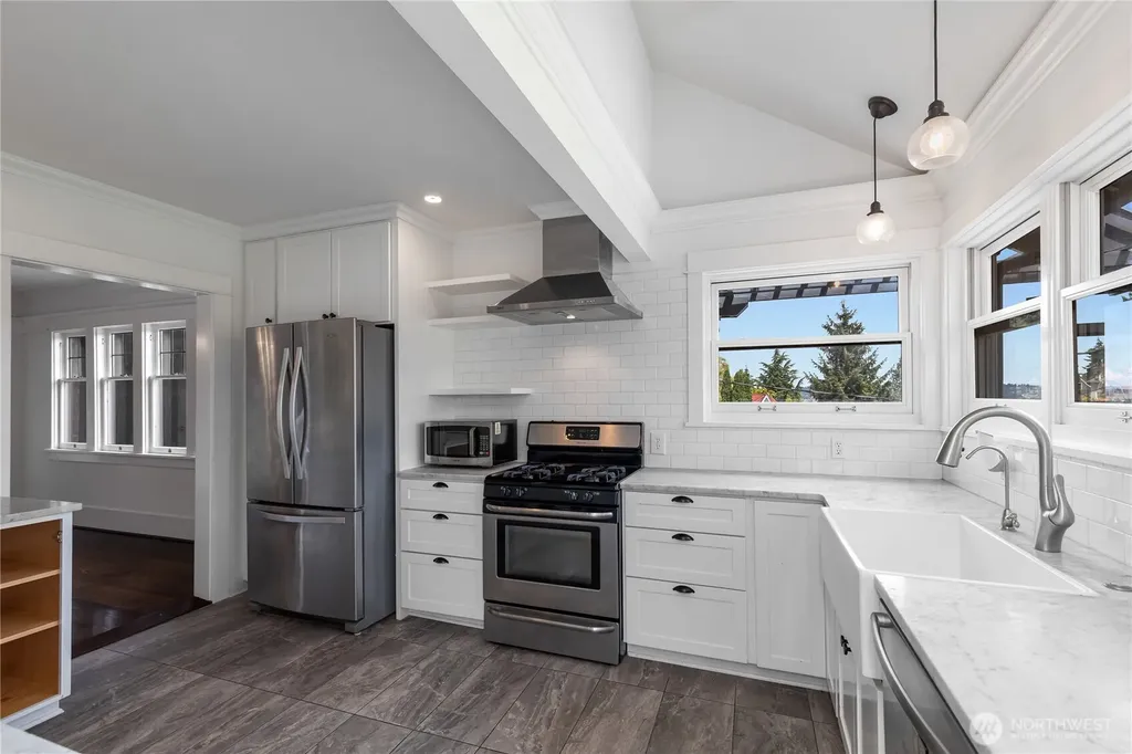 1228 23rd Avenue E Seattle WA 98112