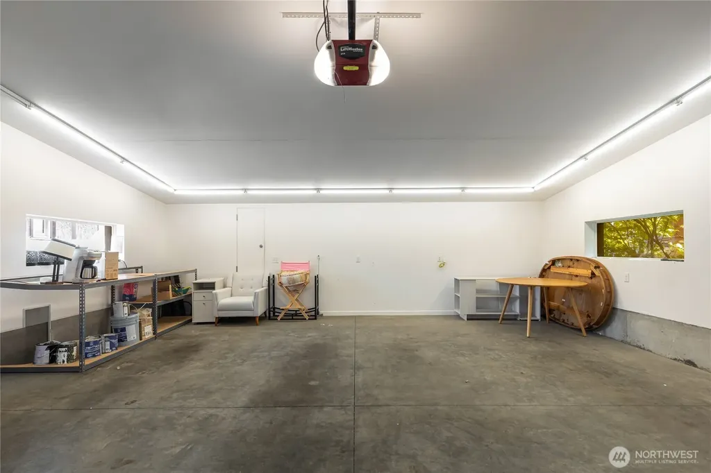 1228 23rd Avenue E Seattle WA 98112