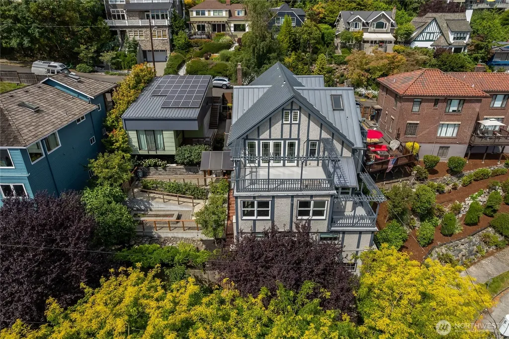 1228 23rd Avenue E Seattle WA 98112