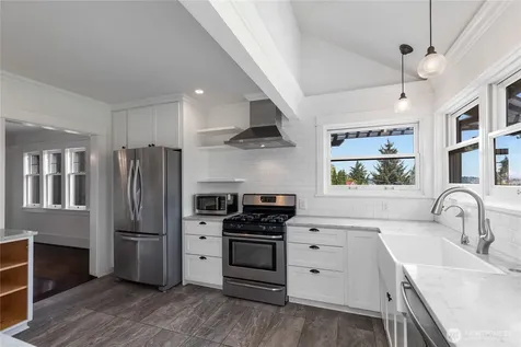 1228 23rd Avenue E Seattle WA 98112