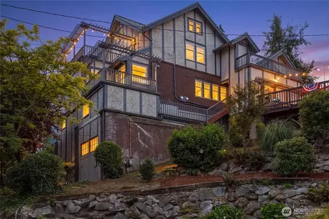 1228 23rd Avenue E Seattle WA 98112