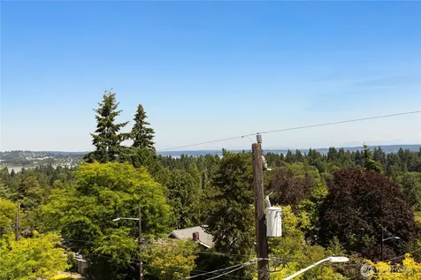 1228 23rd Avenue E Seattle WA 98112