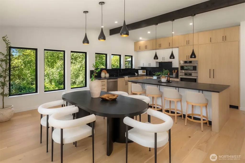 20825 SE 202nd Street Renton WA 98058