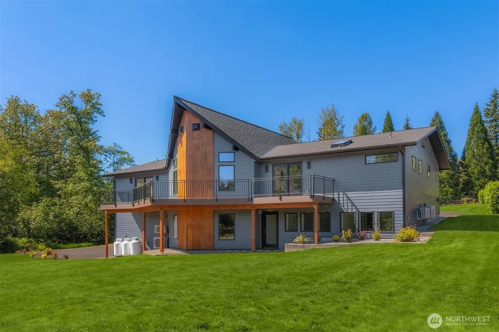 20825 SE 202nd Street Renton WA 98058