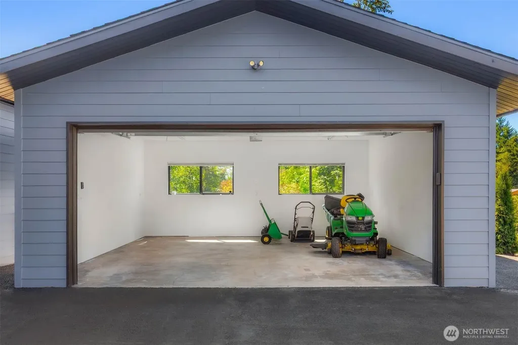 20825 SE 202nd Street Renton WA 98058