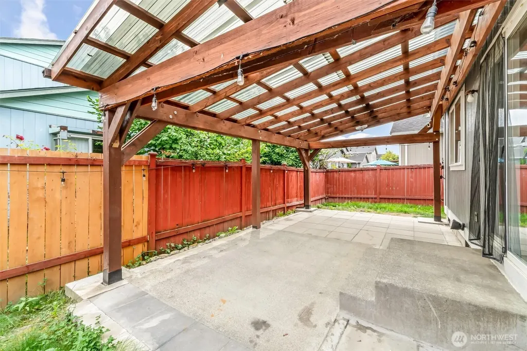 15017 45th Avenue NE Marysville WA 98271