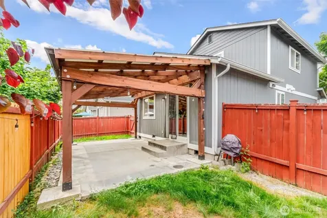 15017 45th Avenue NE Marysville WA 98271