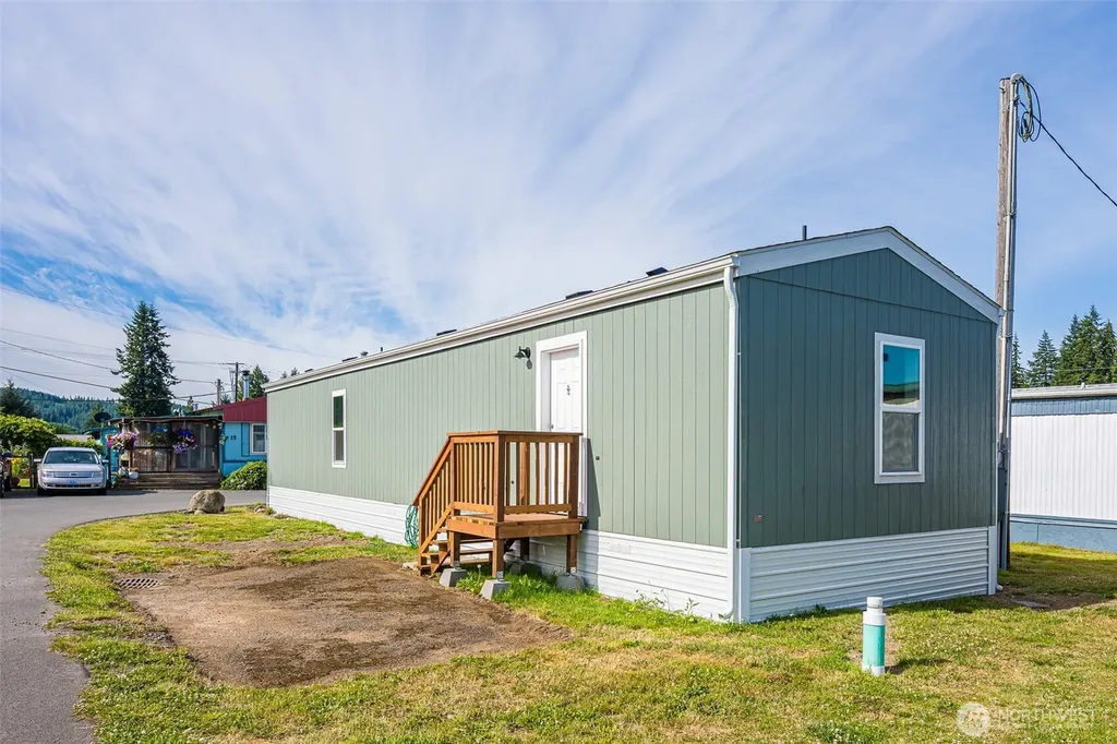 621 Calawah Way Forks WA 98331