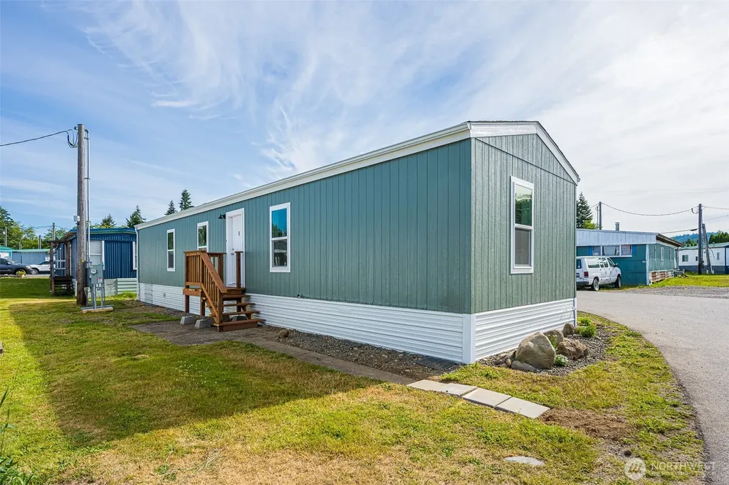 621 Calawah Way Forks WA 98331